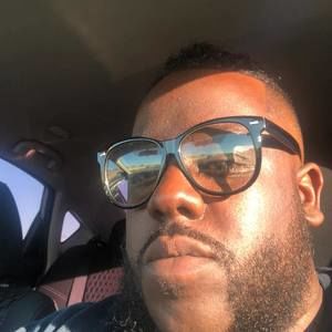 Meet your Posher, Corey